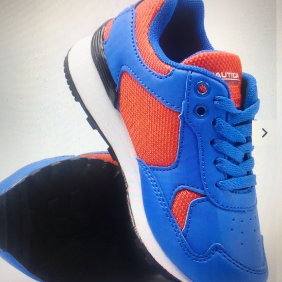 Shose - Picture 5 of 7